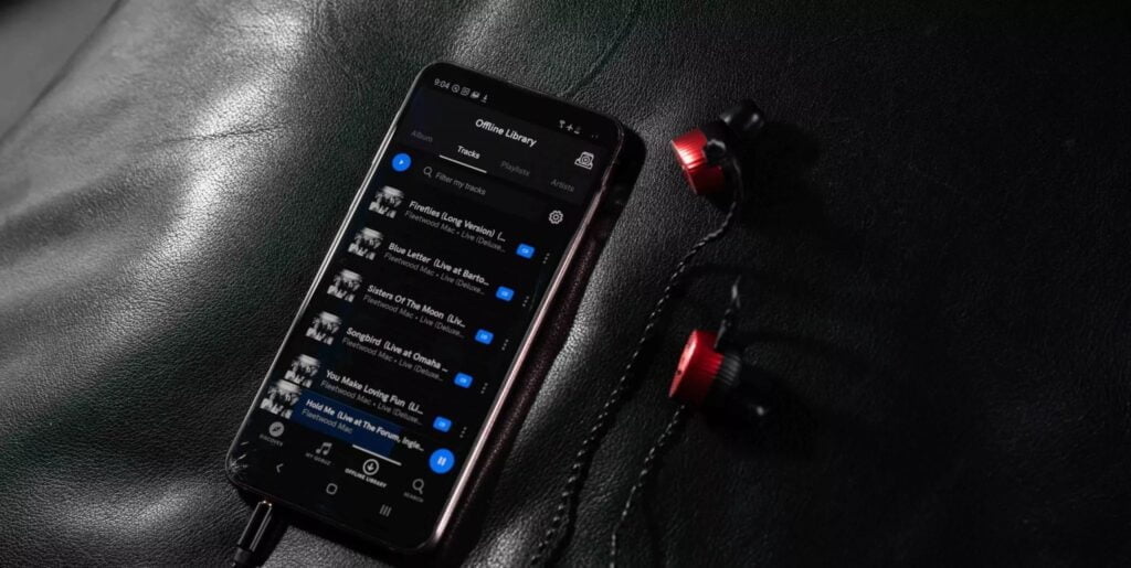 Qobuz music streaming Samsung Galaxy S10e Noble Audio Kaiser 10 earbuds 2 scaled e1618247484780 2048x1152.jpg